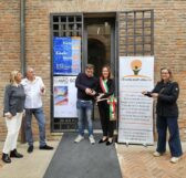 Mostra “Siamo Soli”, dal progetto artistico nato dai disegni di Roberto Bezze